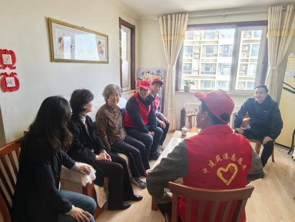 中建筑港开展重阳节敬老慰问活动 政企社联动传递温暖