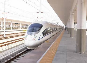 蓬莱站新增多趟列车 部分始发车可直达青岛方向