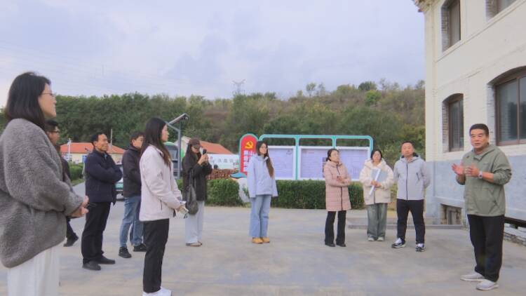 烟台市蓬莱区：特色产业绘就乡村振兴“仙境画卷”