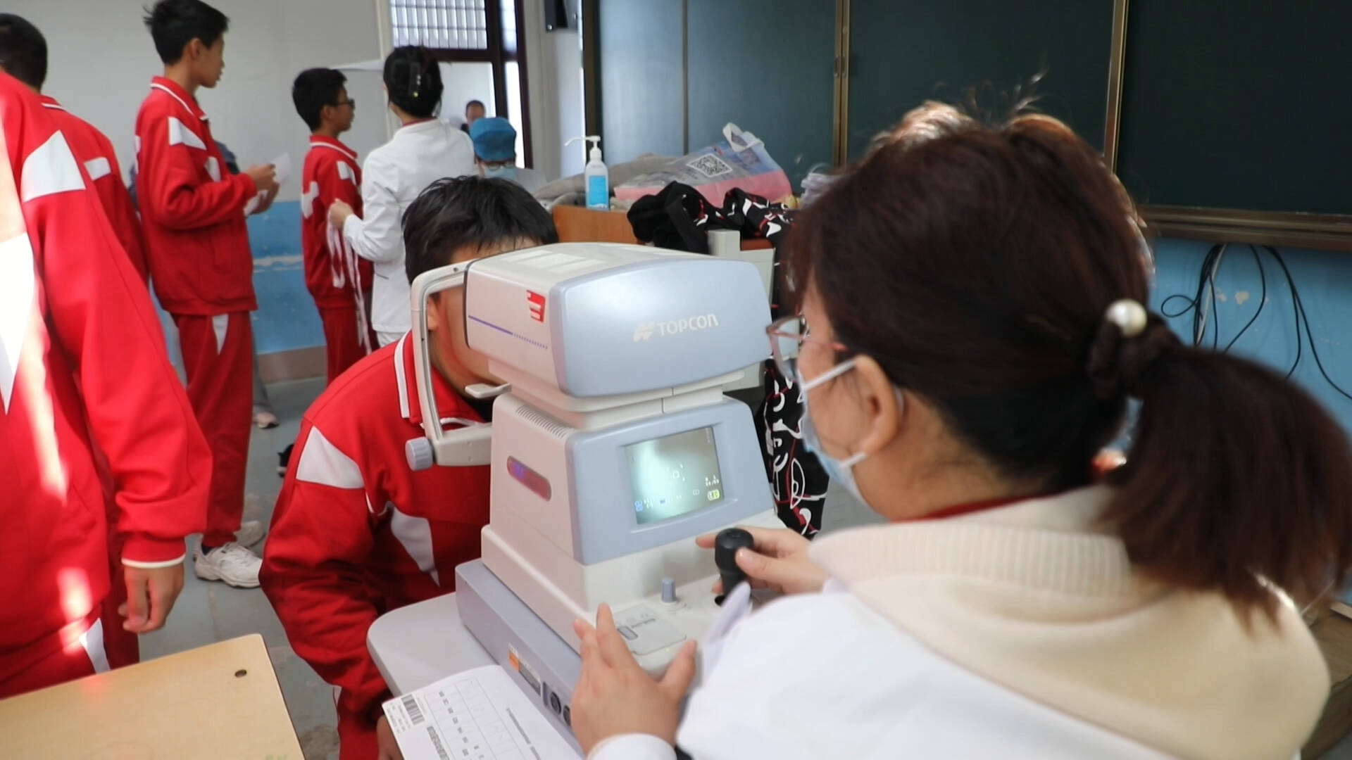 东营市河口区:持续推进学生健康监测 撑起青少年健康成长“蓝天”