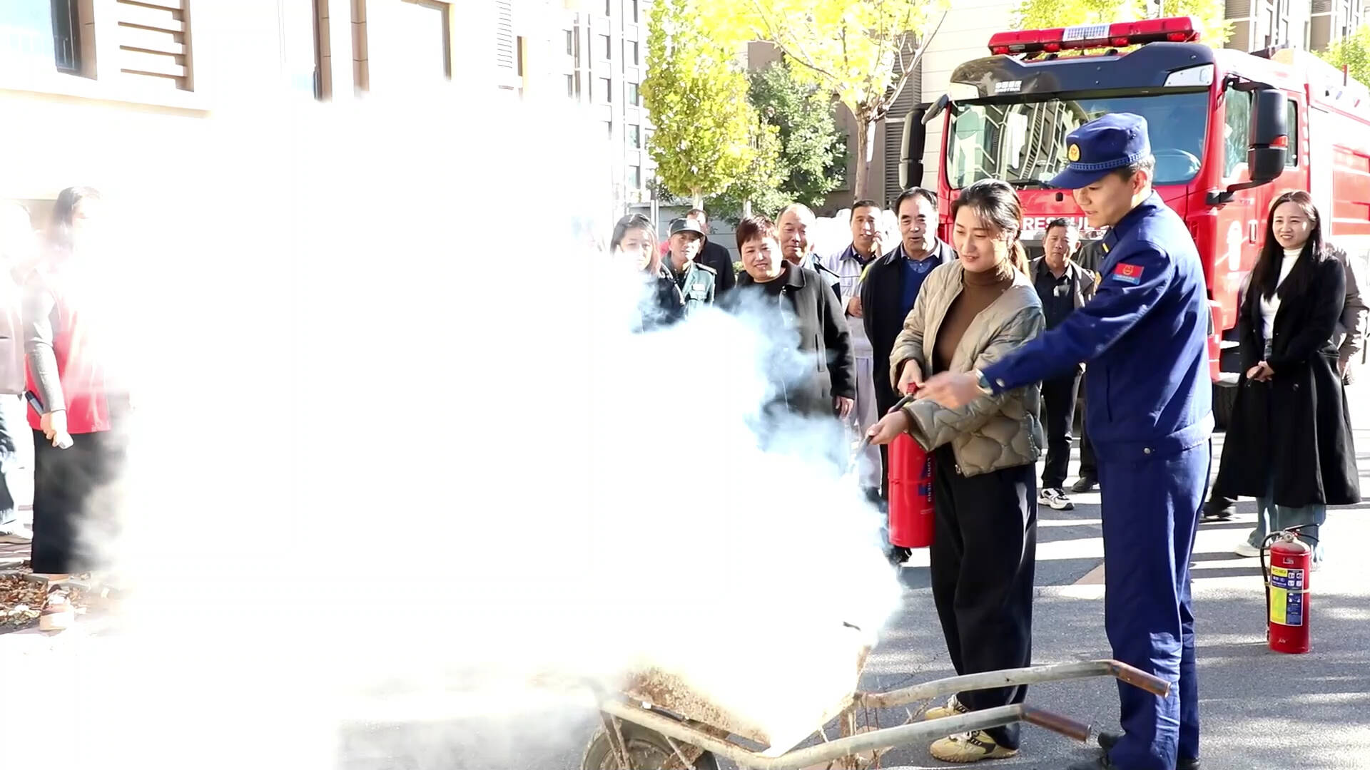 滨州:开展消防宣传“进社区”活动 加强居民灾害风险防范意识