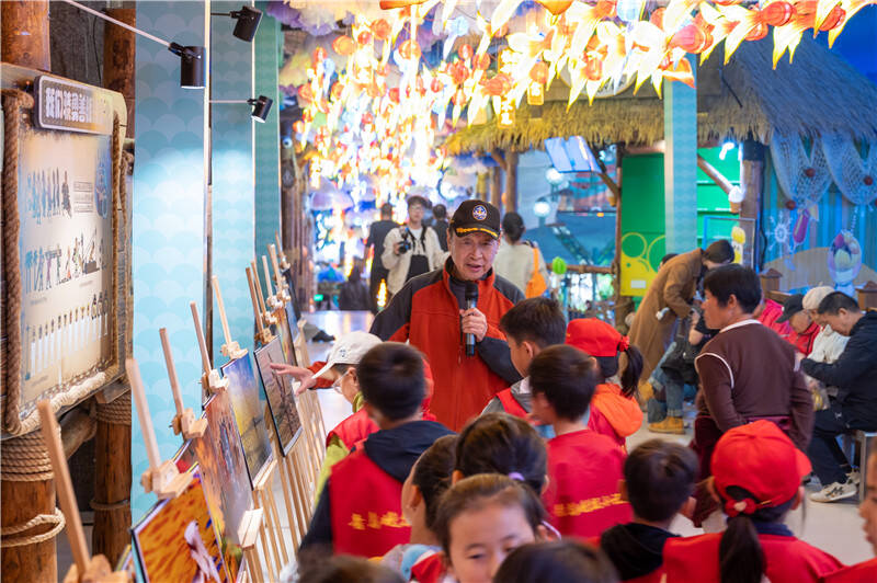 冬日青岛“鸥遇”生态之美 海鸥节青岛极地研学基地成立