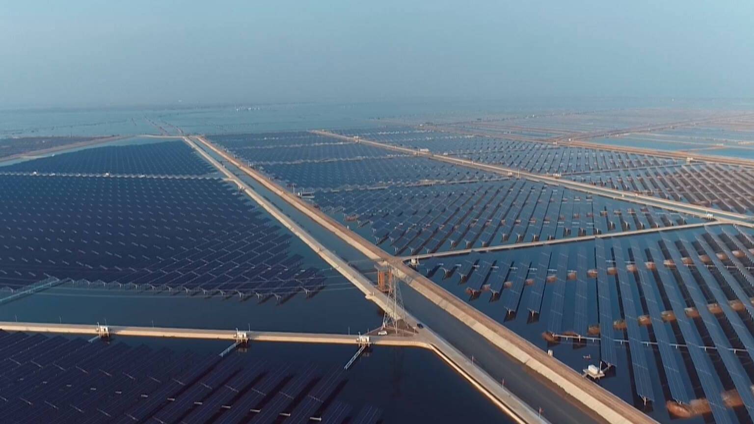 【加快建设绿色低碳高质量发展先行区】绿色低碳转型取得积极成效