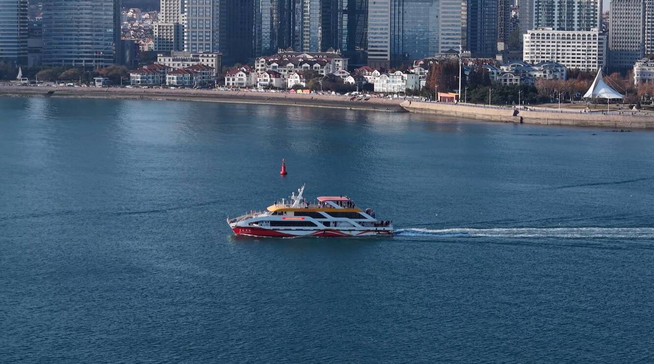 我夸青岛千万遍,不如你来看一眼!全运冠军喊你来解锁青岛冬日浪漫!