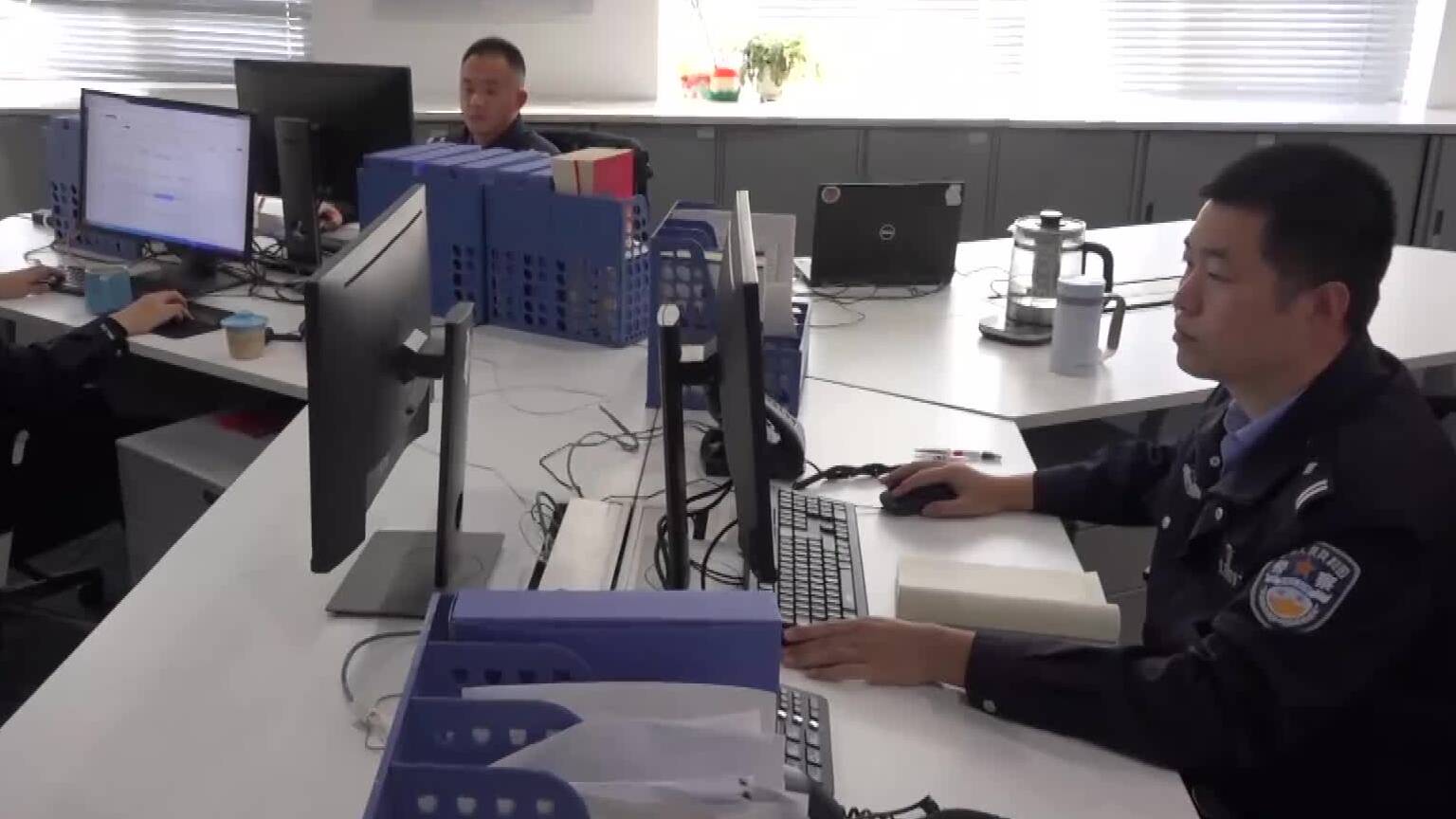 全民反诈在行动 | “女高管”带我赚大钱？ 烟台一男子取现36万元”投资“被拦下