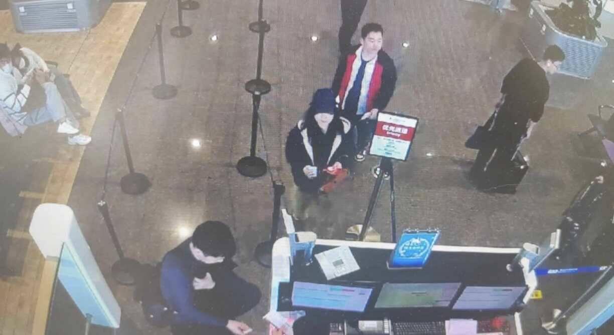 山航SC4877航班紧急承运人体捐献器官 空中直飞抢出20分钟黄金时间