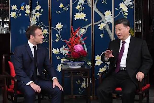 拾光纪·习近平主席同马克龙总统交流互动的经典瞬间