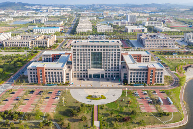 威海职业学院蝉联山东省大学生创新大赛高校集体奖