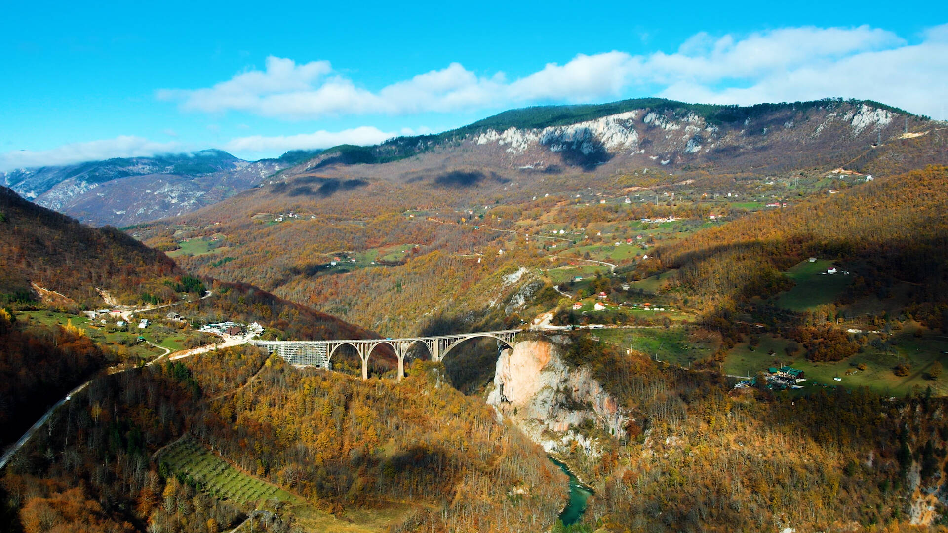 黑山迎来山东建桥队 “英雄之桥”焕发新生