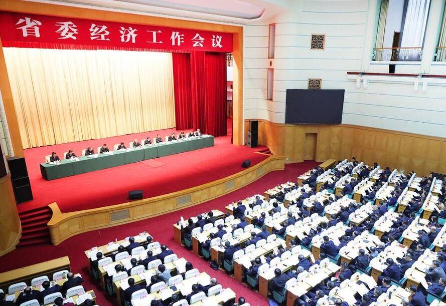 闪电深1度｜定调2026！山东省委经济工作会议释放重要信号