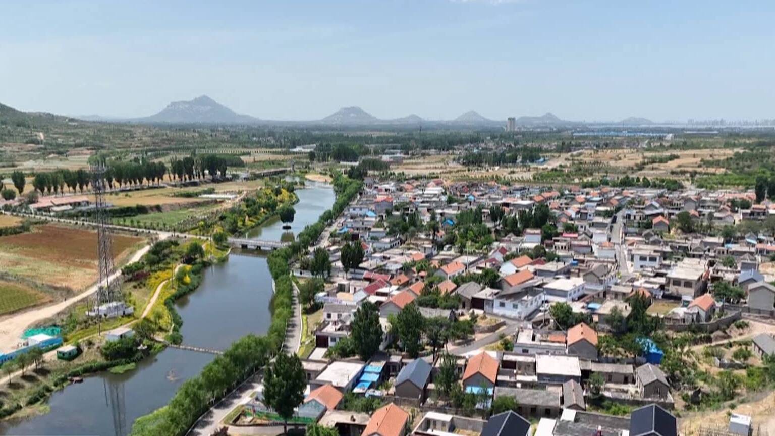 【解码经济工作会热词】片区化推进乡村振兴