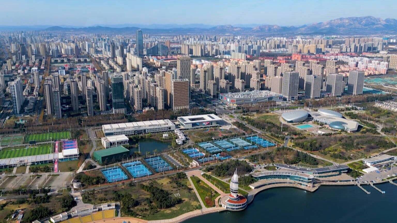 【学习贯彻省委经济工作会议精神】更大力度保障和改善民生 更大力度统筹发展和安全