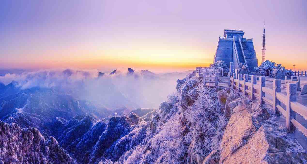 元旦外国朋友涌向中国97个城市跨年,青岛成为最受欢迎的入境游城市之一