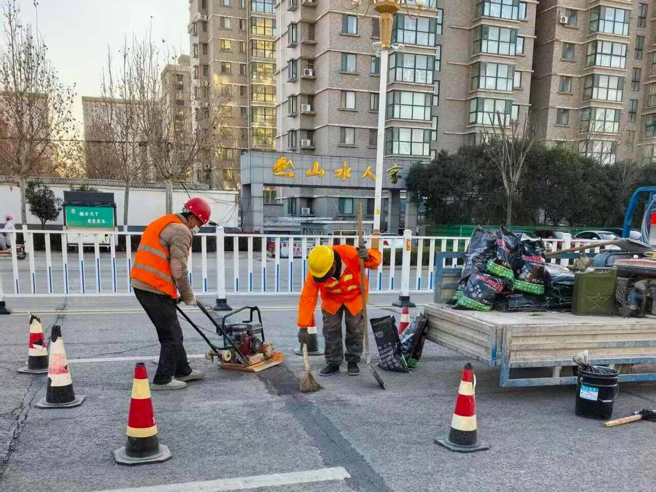 守住“生命线” 点亮“平安灯” 泰安市东平县迎元旦保障在行动