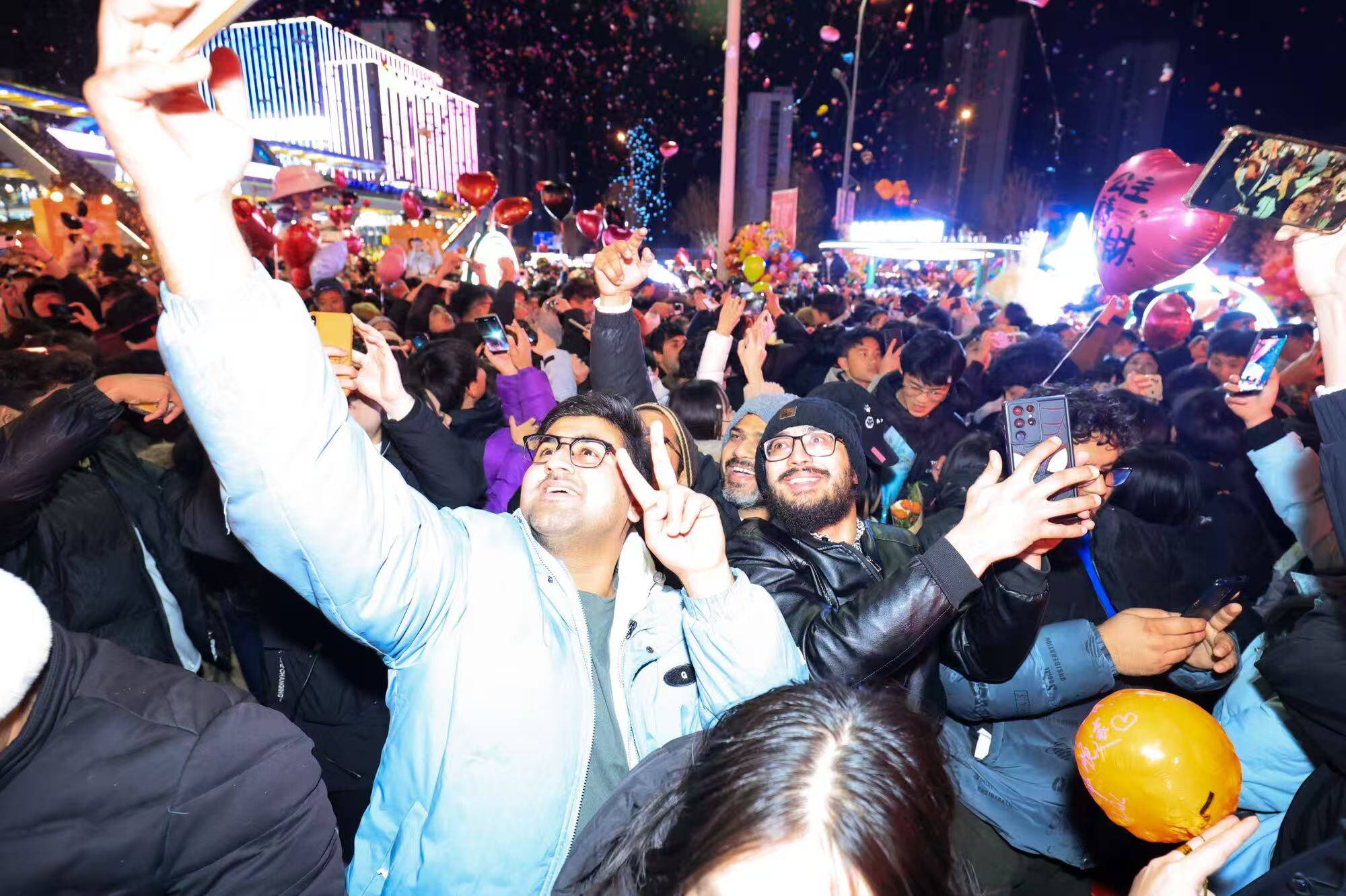 泰安市泰山区沉浸式狂欢刷屏 文旅消费活力拉满