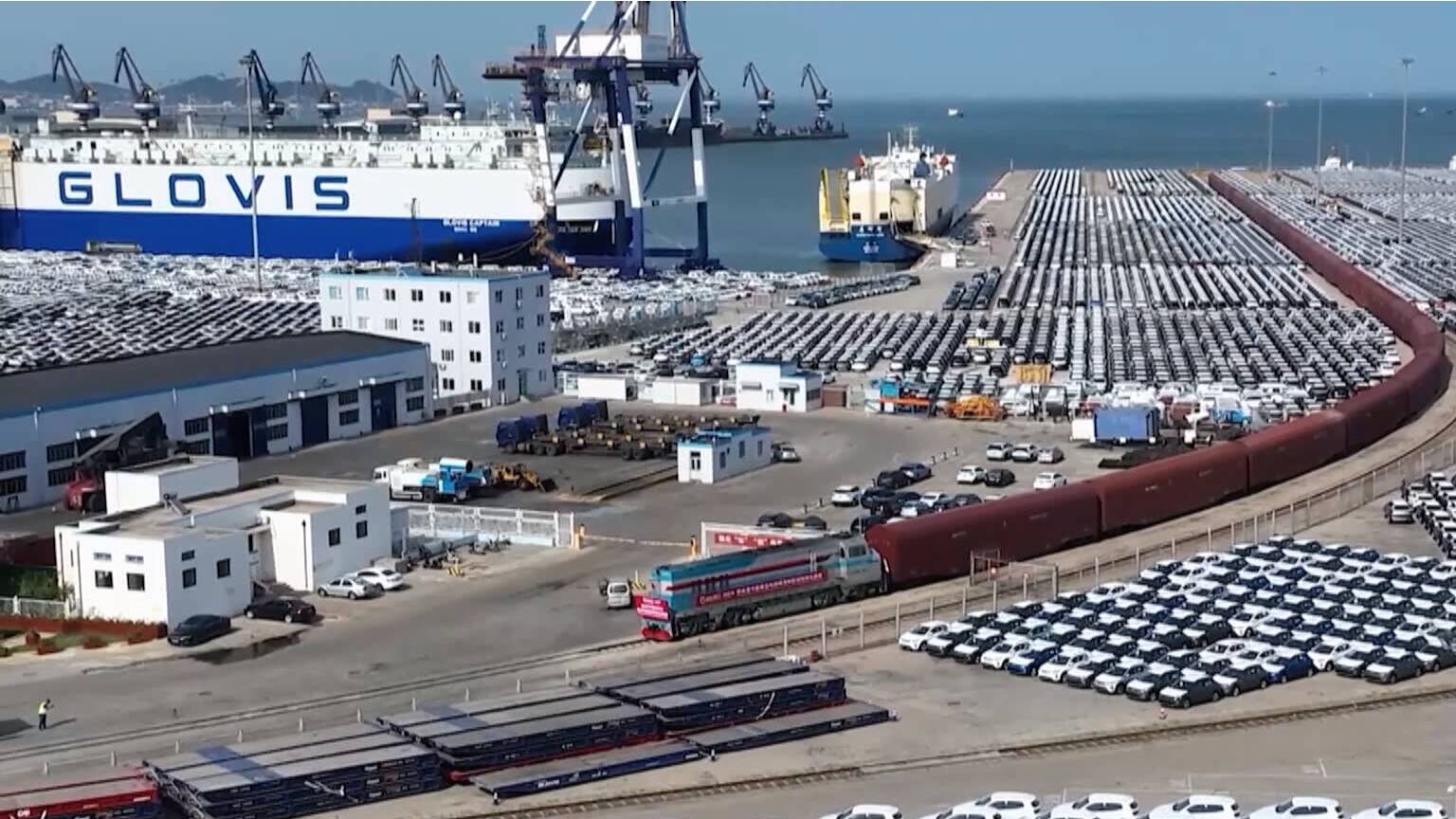 【开局“十五五”奋斗正当时·一线报道】中欧班列再“提速” 企业出海更高效