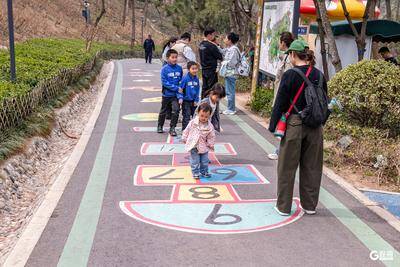 到2035年，青岛人均公园绿地至少12平方米