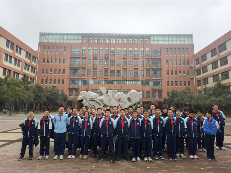 趣味运动暖冬日 少年逐梦展芳华——山师二附中建大校区举办冬季健身节活动