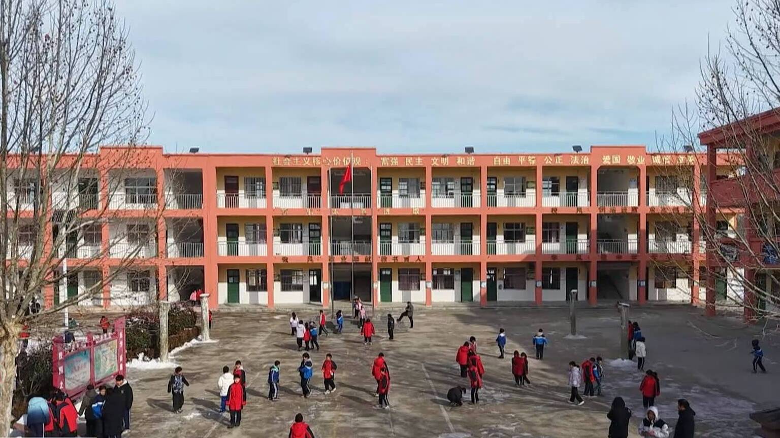 【新春走基层】寄宿校园里的温暖守护