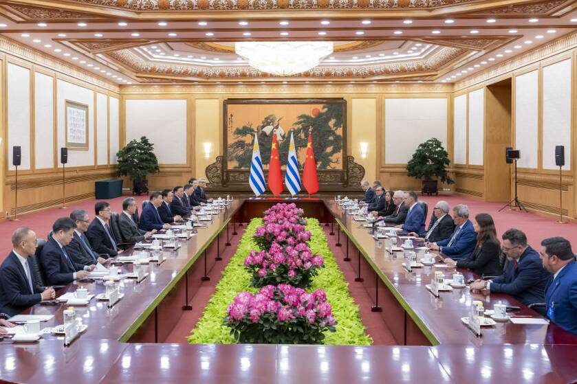 视频丨习近平同乌拉圭总统会谈:你是中国人民的好朋友 也是今年首位访华的拉美国家元首