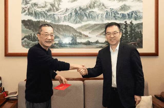 山东重工集团党委班子开展春节走访慰问活动