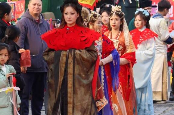 无棣：“马搭秀”染春透