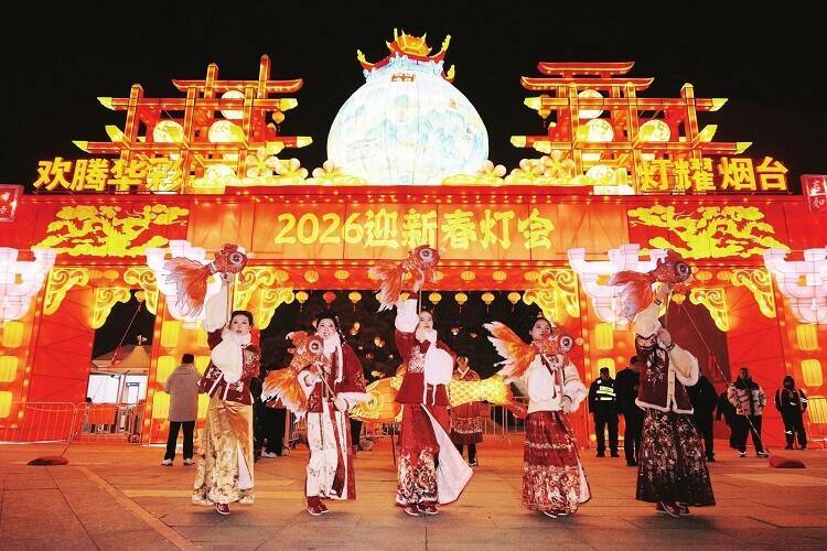 闪电评论 | 马年消费 “热”在骨子里
