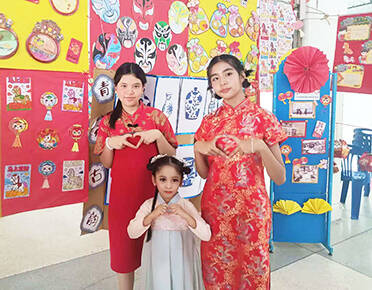 泰国青少年越来越喜欢中国春节