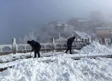 泰山最大积雪深度23厘米 为1954年以来历史同期第二位高值