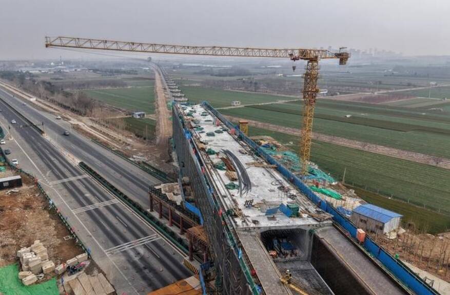 节后复工“加速度” 济枣高铁泰山区段建设如火如荼