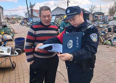 烟台北站派出所:做好轮渡站里的“线路守护者”