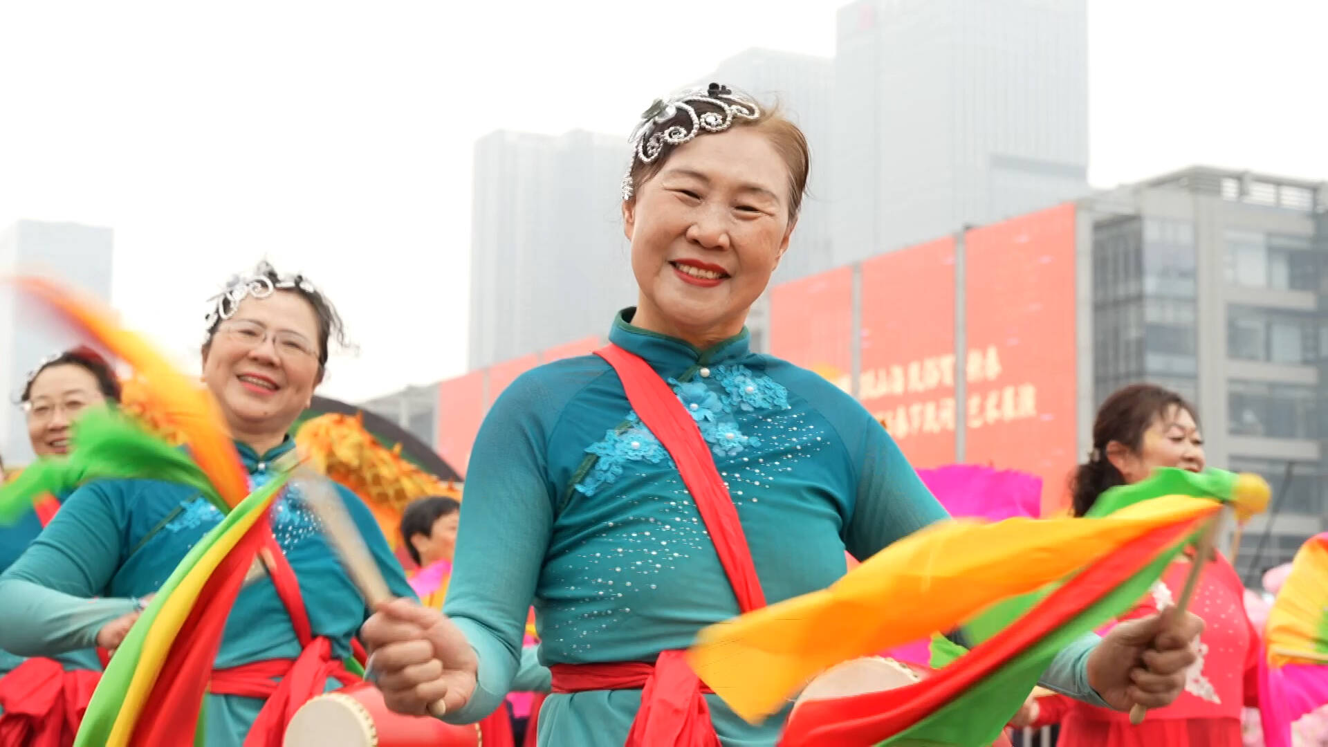 骐骥跃山海 文脉贺新春——青岛市崂山区2026春节民间艺术展演奏响新时代奋进乐章