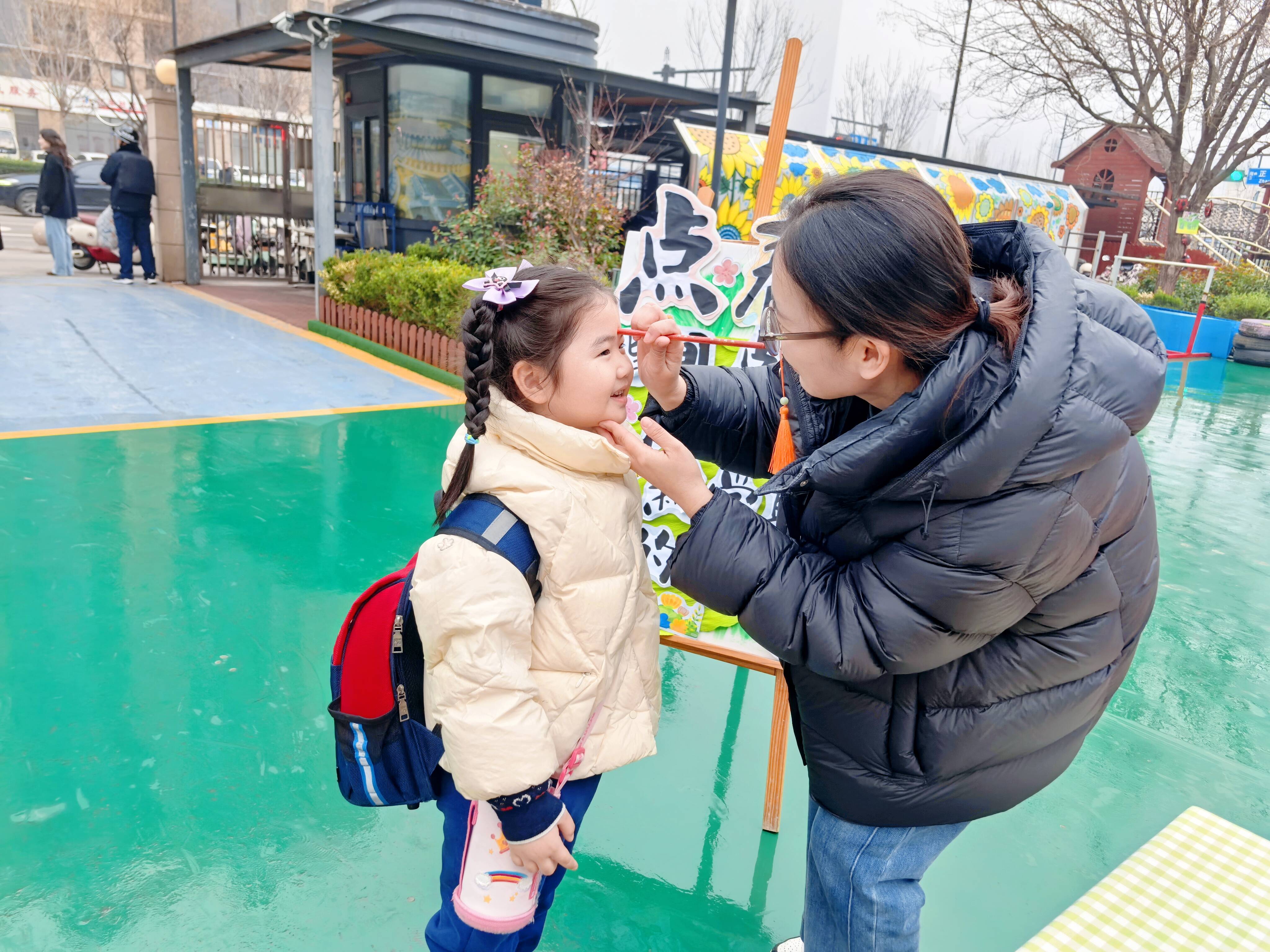 利记体育,利记体育app:市贤文世家幼儿园趣味迎春仪式 伴萌娃开启新学期