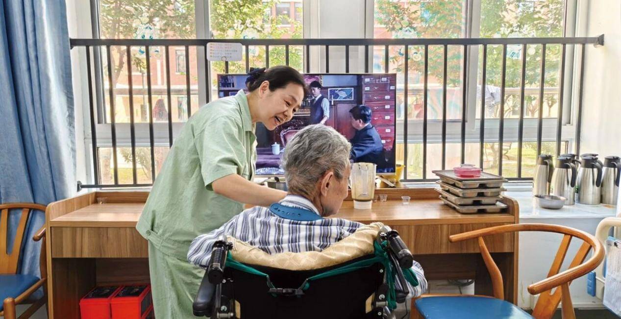 全国人大代表周云杰：以数智化平台强化阿尔茨海默病防治