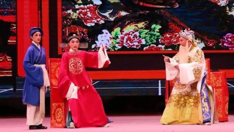 经典黄梅戏《女驸马》将在淄博上演