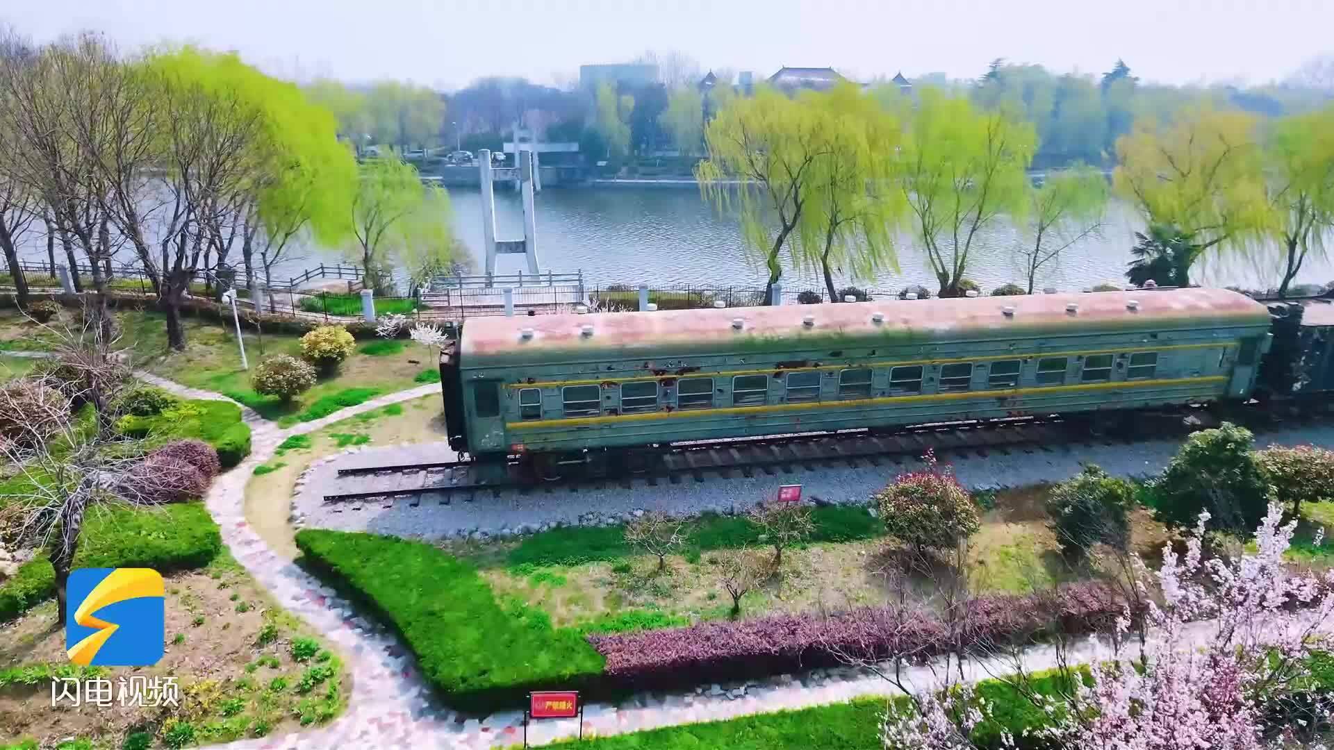 台儿庄河畔春光正好