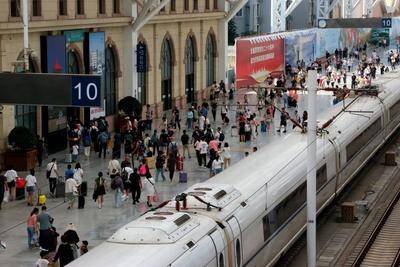 青岛清明假期“铁公机”客流总量达97.72万人次