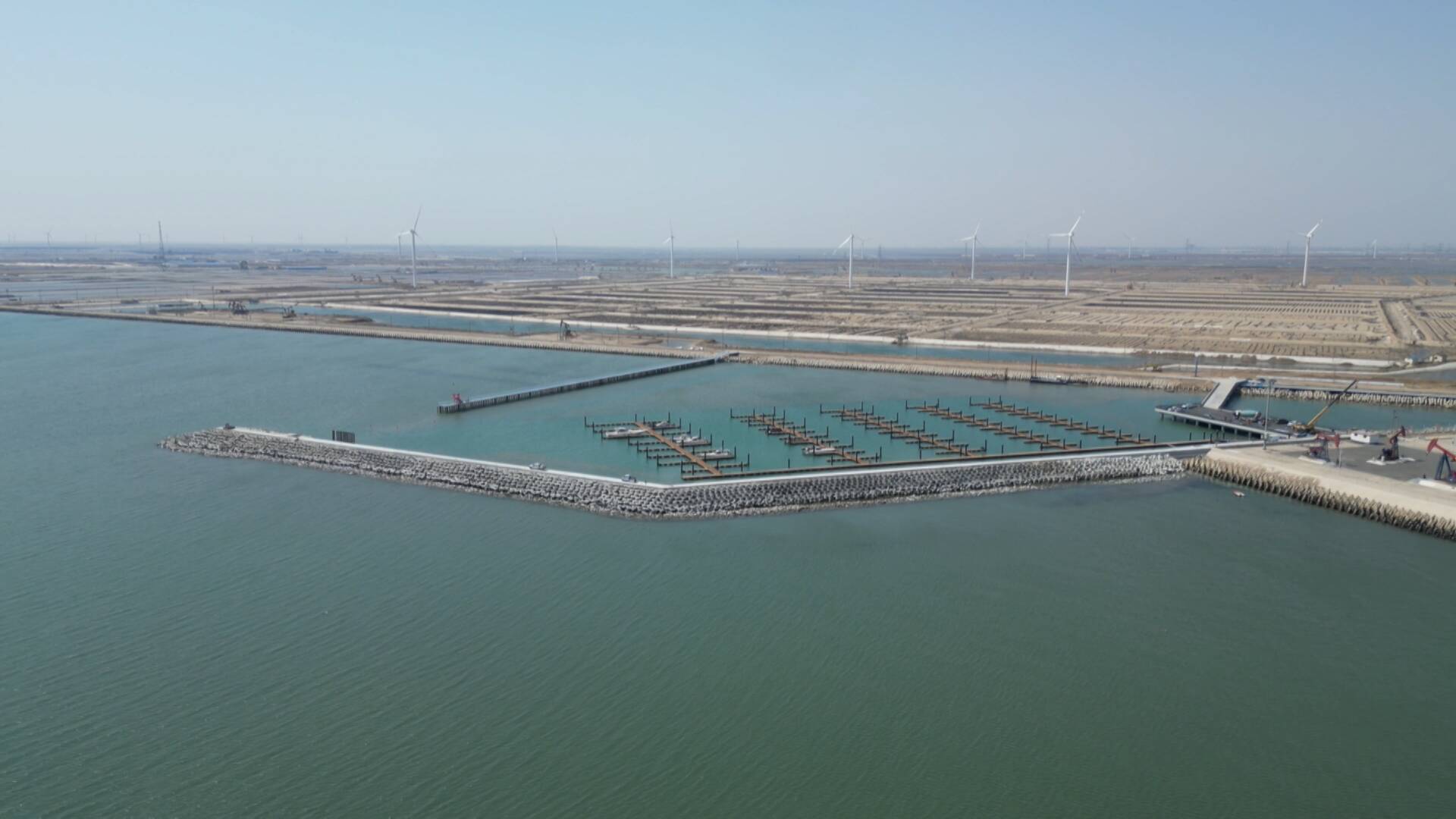东营市河口区:打造海上休闲新地标 海澜湾生态休闲垂钓综合体加速推进