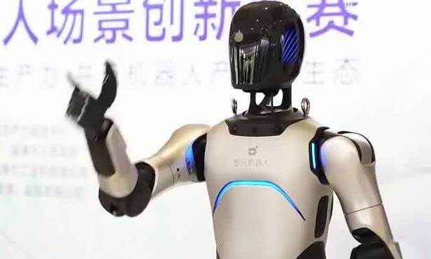 首届智能协作机器人场景创新大赛在淄博举行