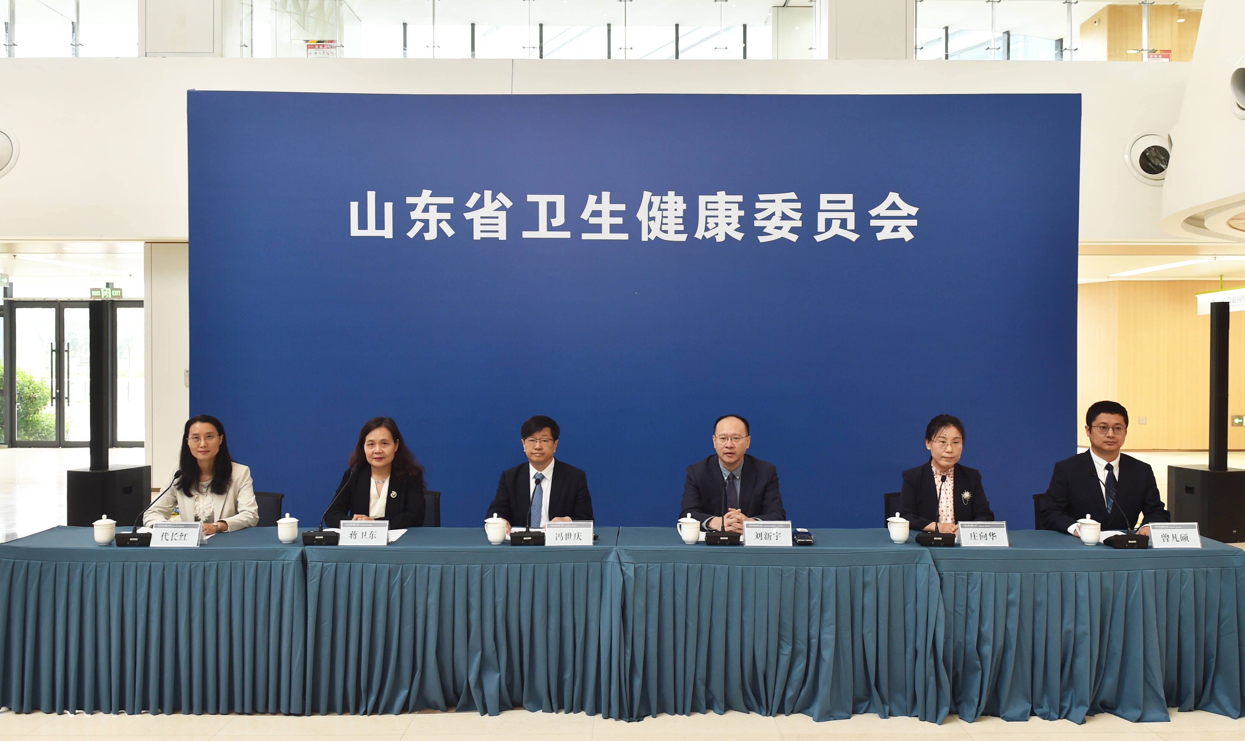 鲁医健康说｜专家权威辟谣：吊单杠、路边正骨等脊柱养护偏方暗藏风险