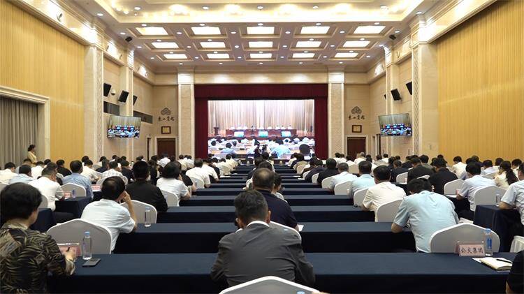 威海市组织收看全省服务业大会