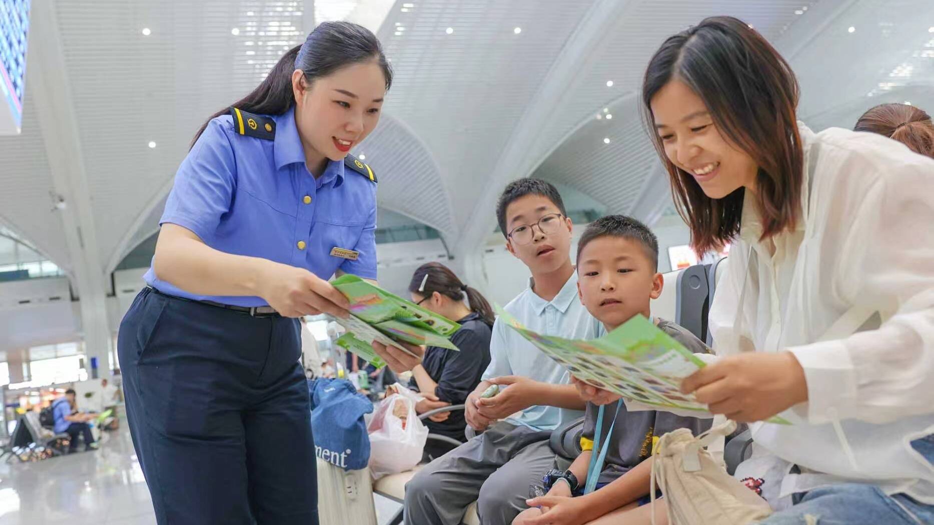 家庭亲子出行更便捷山东高铁“齐鲁游”旅游计次票再升级新增儿童优惠票(图1)