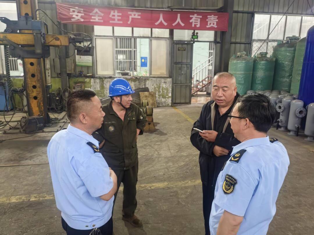 泰安东平街道拉网式排查安全隐患筑牢安全生产防线(图2)