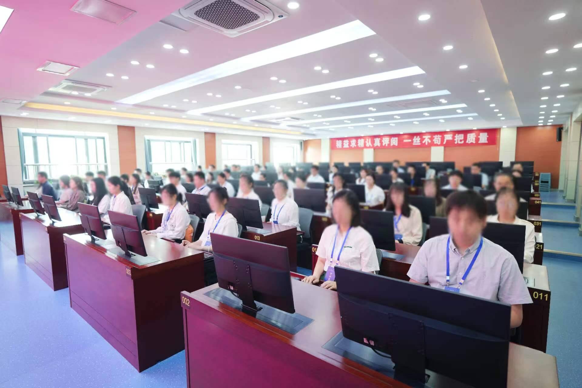 济南站南广场临时交通枢纽即将“上岗”