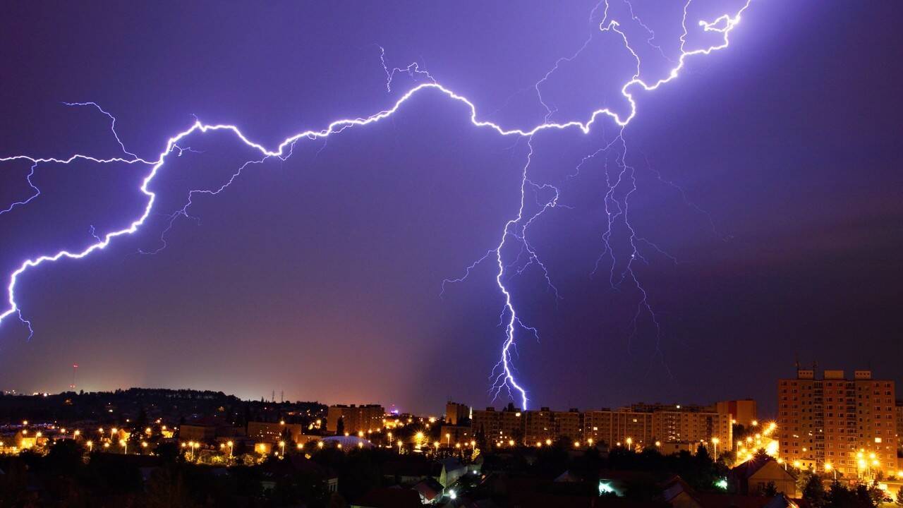 东营市启动防汛四级应急响应 全力防范暴雨强对流天气