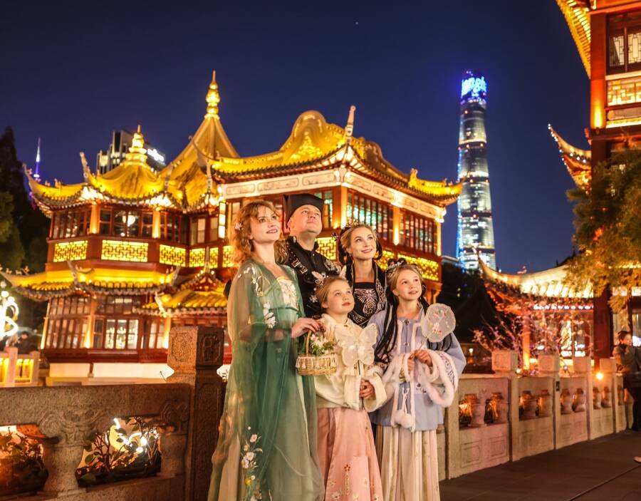 好评中国｜“购在中国”热度升腾 入境消费动能澎湃
