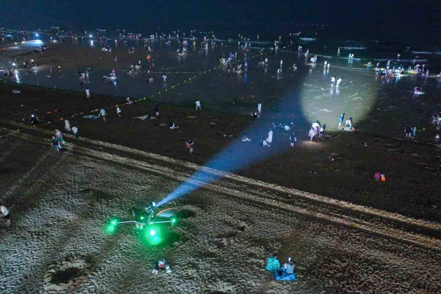 空地巡防+智慧预警山东公安织密夏季防溺水“立体安全网”(图4)