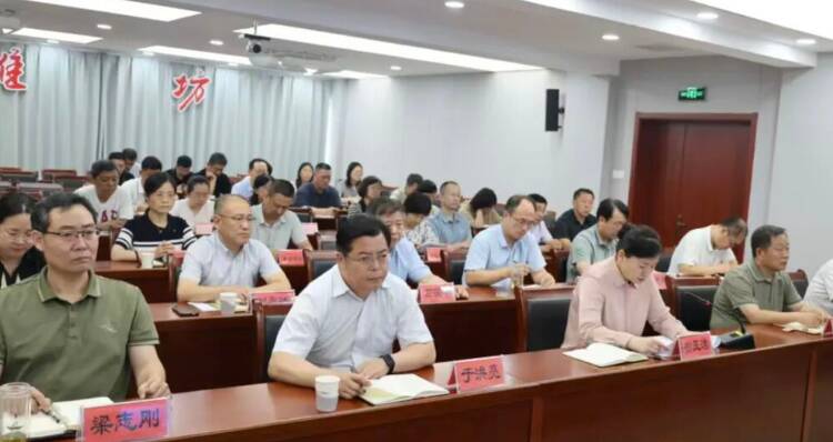 潍坊市在全省社保经办深化高水平安全暨行风建设推进会上作典型发言