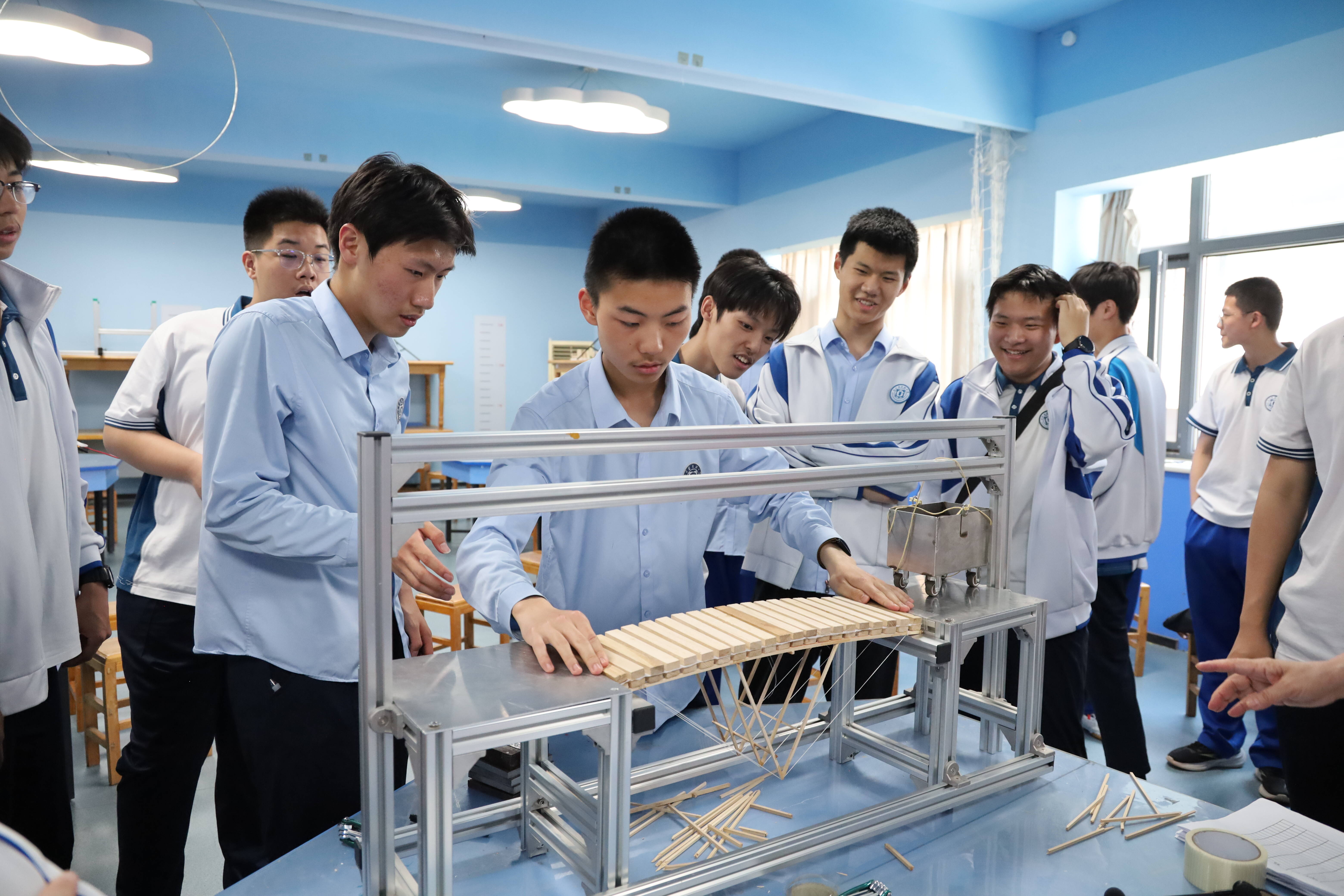 山东省实验中学两位学子圆梦西湖大学