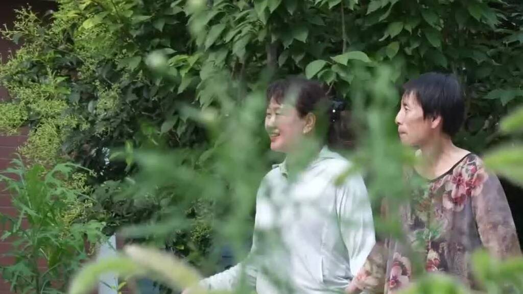一位患精神疾病妈妈的爱：疑似走失23年，记忆里只剩女儿的小名
